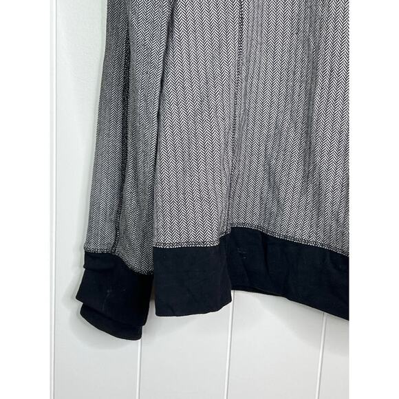 Lululemon Think‎ Fast Hoodie Size 10 - Picture 3 of 10